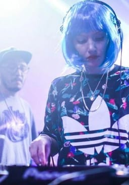 2000's Party / Daddy-E & Dear Darling